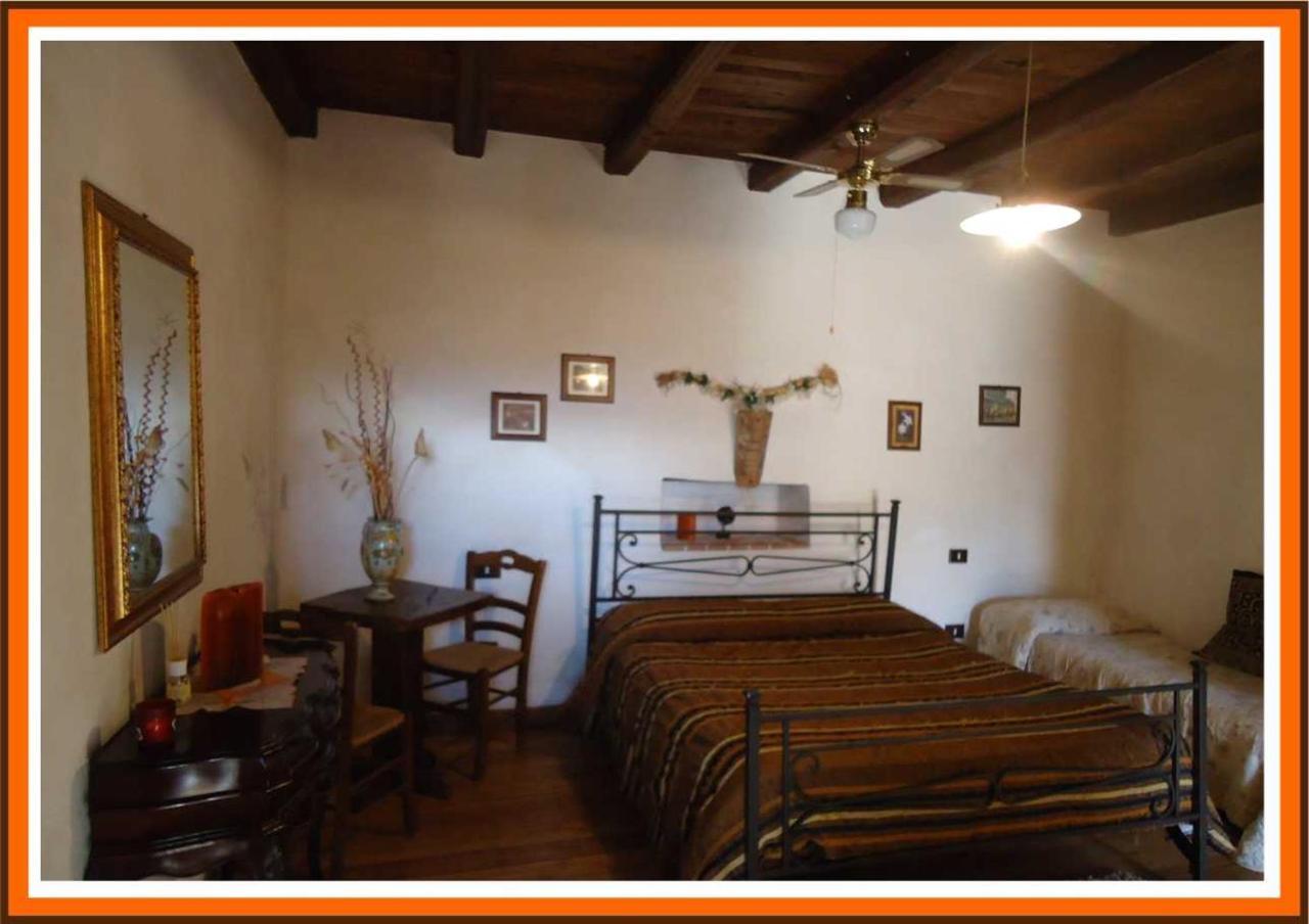 Crete Gialle Касино Екстериор снимка